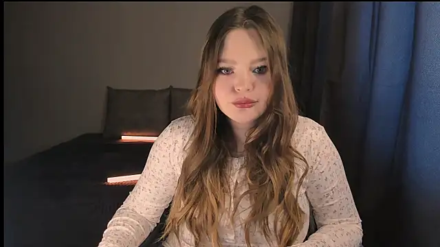Snapshot of Aria-Lane chatting on September 13, 2025, 7:19 am Aria-Lane online show from September 13, 2025, 7:19 am