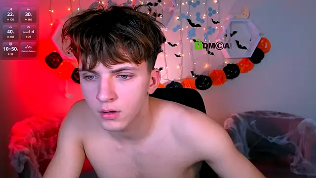 Snapshot of travis_wolf_ chatting on October 20, 2025, 6:52 pm travis wolf  online show from October 20, 2025, 6:52 pm