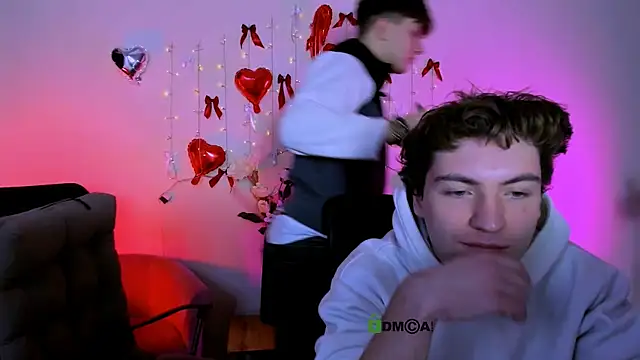 Snapshot of travis_wolf_ chatting on March 1, 2026, 9:53 am travis wolf online show from March 1, 2026, 9:53 am