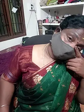 Tamil Kavitha10 online show from February 12, 2026, 9:03 pm