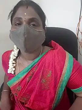 Snapshot of Tamil_Kavitha10 chatting on September 30, 2025, 2:56 pm Tamil Kavitha10 online show from September 30, 2025, 2:56 pm