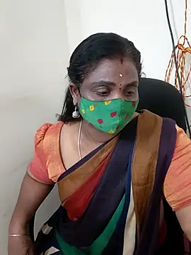 Snapshot of Tamil_Kavitha10 chatting on October 2, 2025, 3:37 pm Tamil Kavitha10 online show from October 2, 2025, 3:37 pm