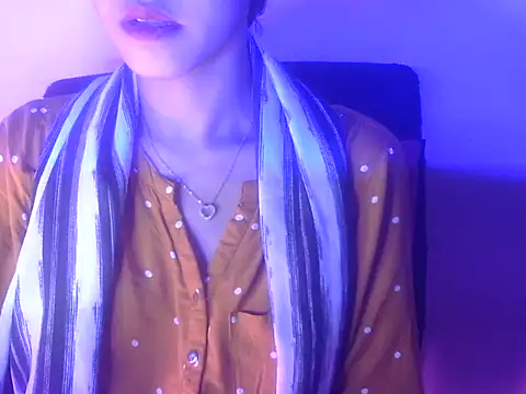 Ayesha Mo online show from September 11, 2025, 1:44 pm