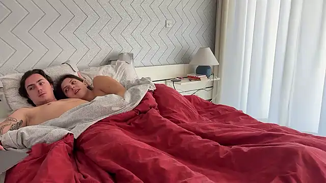 Cam-FrenchKiss online show from September 23, 2025, 12:01 pm