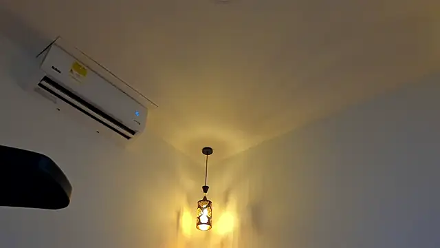 kaylajhonnes6 online show from September 19, 2025, 1:48 pm