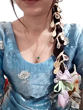 Snapshot of siya_rani67 chatting on February 4, 2026, 2:23 pm siya rani67 online show from February 4, 2026, 2:23 pm