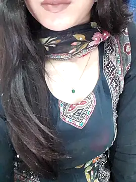 Snapshot of siya_rani67 chatting on February 25, 2026, 5:13 pm siya rani67 online show from February 25, 2026, 5:13 pm