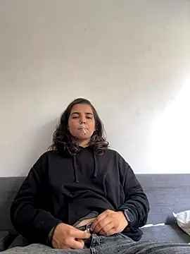 Snapshot of bruninhapt chatting on September 11, 2025, 3:34 pm bruninhapt online show from September 11, 2025, 3:34 pm