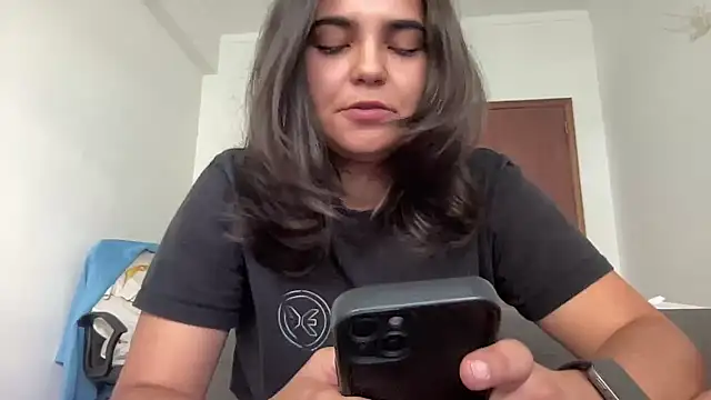 Snapshot of bruninhapt chatting on September 13, 2025, 1:22 pm bruninhapt online show from September 13, 2025, 1:22 pm