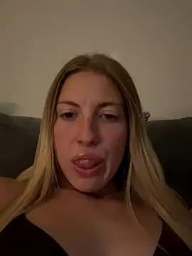 CheekyChelseaX online show from September 13, 2025, 8:31 pm
