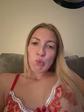 CheekyChelseaX online show from October 1, 2025, 5:50 pm