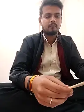 7incpink online show from December 18, 2025, 4:06 am