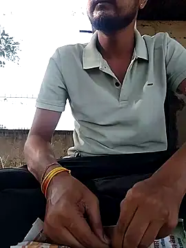 7incpink online show from March 6, 2026, 9:59 am