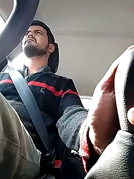 7incpink online show from November 21, 2025, 8:35 am