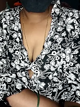 SindhuHappy online show from November 5, 2025, 3:26 pm