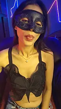 royeoy22 online show from December 18, 2025, 11:25 am