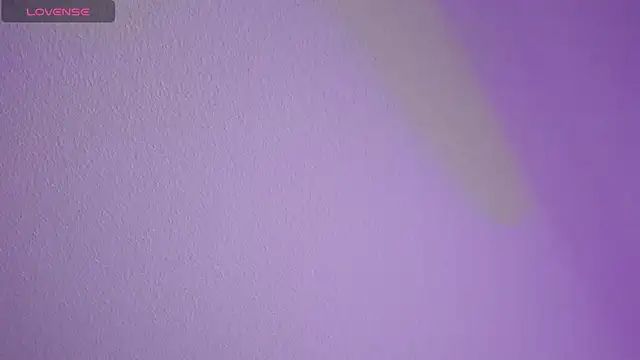  Charlotte Collins  online show from October 9, 2025, 3:23 pm