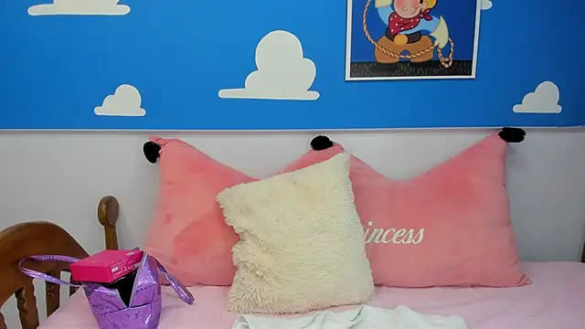 Snapshot of miss__evolet chatting on September 30, 2025, 11:05 am miss  evolet online show from September 30, 2025, 11:05 am