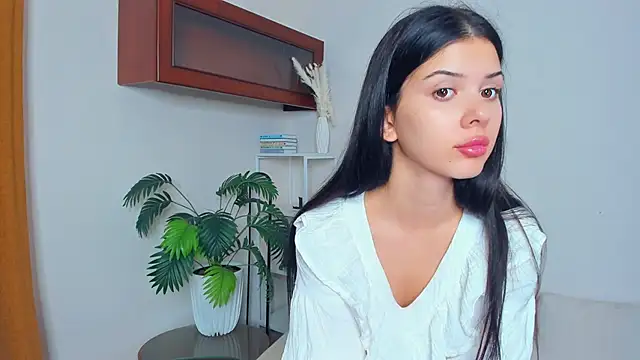 Snapshot of JoCauterucci chatting on September 21, 2025, 7:02 am JoCauterucci online show from September 21, 2025, 7:02 am