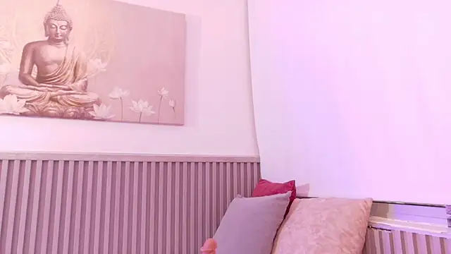 liz monserrat 1 online show from November 15, 2025, 7:29 pm