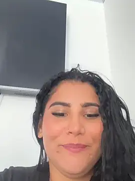 liz monserrat 1 online show from March 11, 2026, 5:07 pm