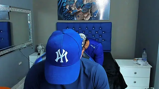 AngelAndChris online show from October 16, 2025, 12:46 pm