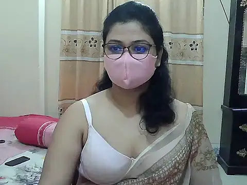 Elena cruz5 online show from November 5, 2025, 5:38 pm