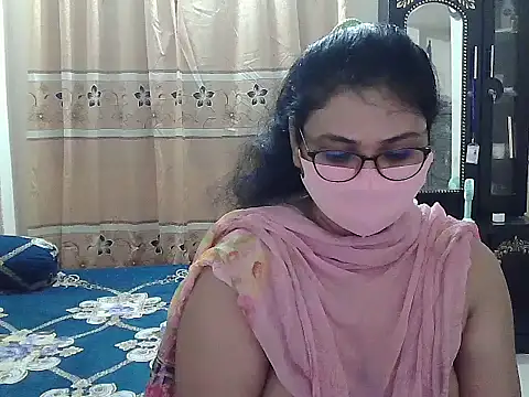 Elena cruz5 online show from October 5, 2025, 8:54 pm