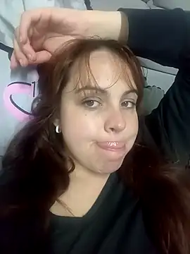 Snapshot of CARITOMIO chatting on November 21, 2025, 12:31 am CARITOMIO online show from November 21, 2025, 12:31 am