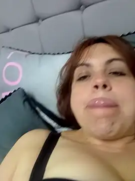 Snapshot of CARITOMIO chatting on November 25, 2025, 11:59 pm CARITOMIO online show from November 25, 2025, 11:59 pm