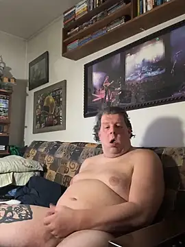 Stephanie1984 online show from December 17, 2025, 12:59 am