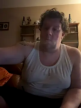 Snapshot of Stephanie1984 chatting on October 30, 2025, 12:09 am Stephanie1984 online show from October 30, 2025, 12:09 am