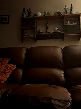 Snapshot of Stephanie1984 chatting on October 31, 2025, 12:18 am Stephanie1984 online show from October 31, 2025, 12:18 am