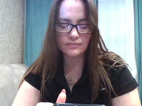 Snapshot of karina160000 chatting on January 7, 2026, 6:13 pm karina160000 online show from January 7, 2026, 6:13 pm