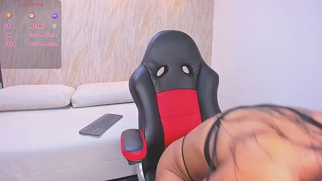 Snapshot of dalia_segretti_ chatting on September 30, 2025, 4:07 am dalia segretti  online show from September 30, 2025, 4:07 am