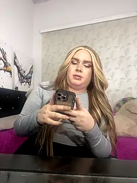 AlissonDreamss online show from September 14, 2025, 3:40 am
