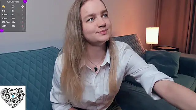 Snapshot of KerenFurguson chatting on October 12, 2025, 6:53 pm KerenFurguson online show from October 12, 2025, 6:53 pm