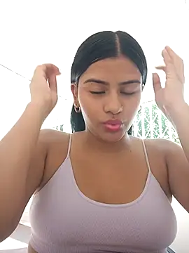 daringxxxhot online show from September 15, 2025, 12:38 pm