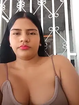 daringxxxhot online show from September 29, 2025, 12:55 pm