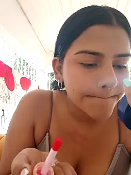 daringxxxhot online show from October 15, 2025, 12:35 pm