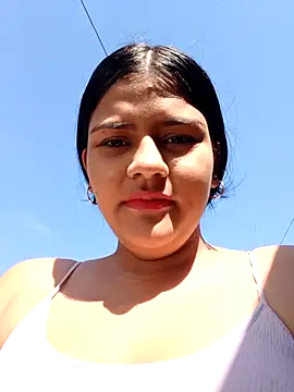 daringxxxhot online show from October 18, 2025, 1:57 pm