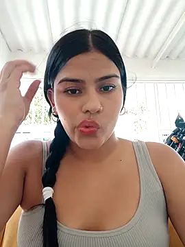 daringxxxhot online show from October 14, 2025, 7:03 pm