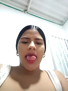 daringxxxhot online show from September 20, 2025, 11:04 am