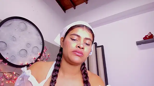 Miaa Rosse online show from December 19, 2025, 12:51 pm