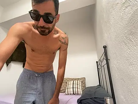 Snapshot of Asmodeo-6 chatting on October 19, 2025, 2:09 pm Asmodeo-6 online show from October 19, 2025, 2:09 pm