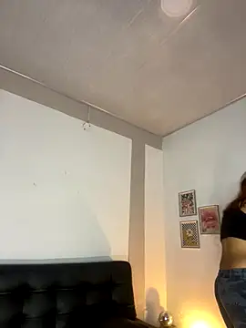 Snapshot of RedVelvet_Dream chatting on October 5, 2025, 10:22 pm RedVelvet Dream online show from October 5, 2025, 10:22 pm