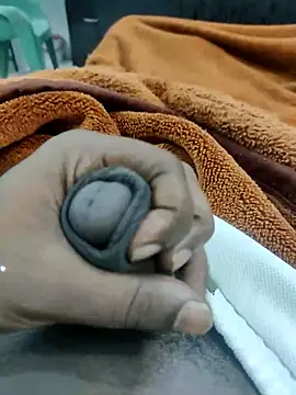 Yourminal online show from September 23, 2025, 7:10 pm