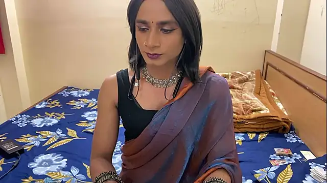 LuvLayla online show from January 10, 2026, 7:53 pm