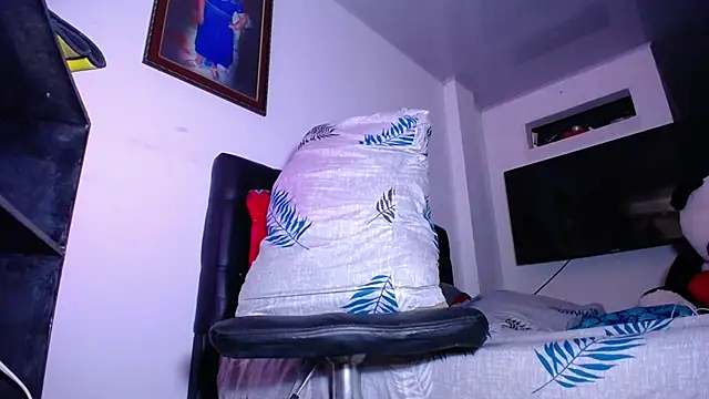 oodirty hellen online show from December 15, 2025, 7:52 pm