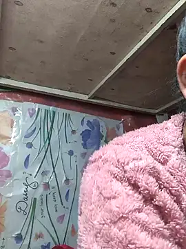 liu-liusexy online show from March 14, 2026, 3:34 am